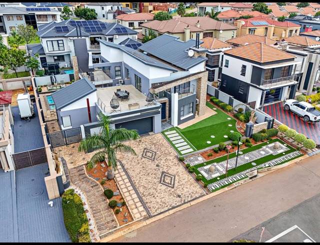 5 BEDROOM HOUSE FOR SALE IN AMANDASIG